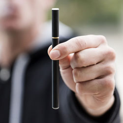 Can a Real Cigarette Like E Cig Help You Quit Smoking