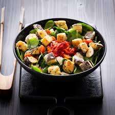 Why Higher Protein in Low-Carb Diets Reduces Appetite